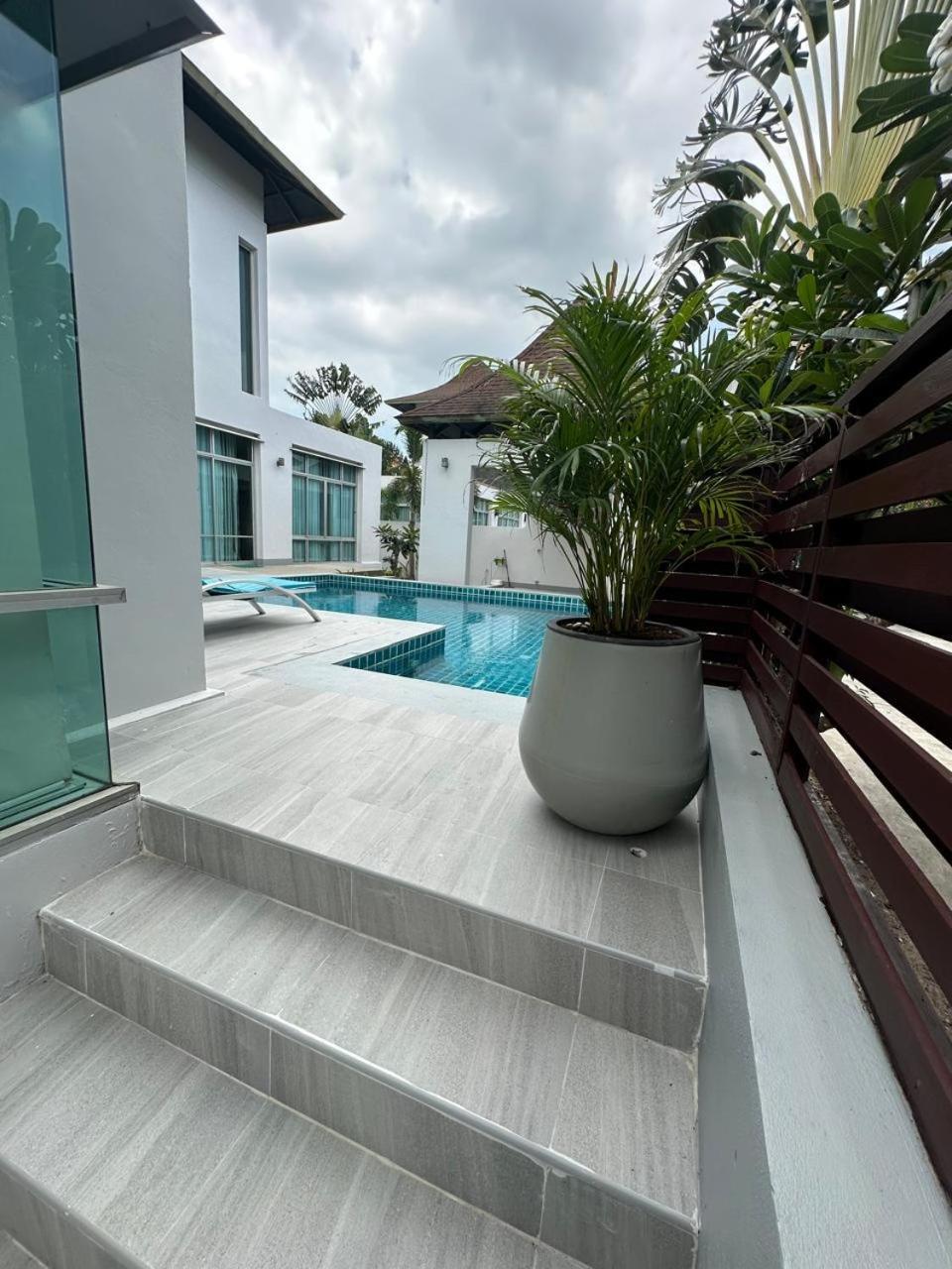 Holiday Pool Villa Na Chom Thian Dış mekan fotoğraf
